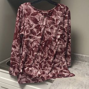 Ladies super soft long sleeve stretchy top